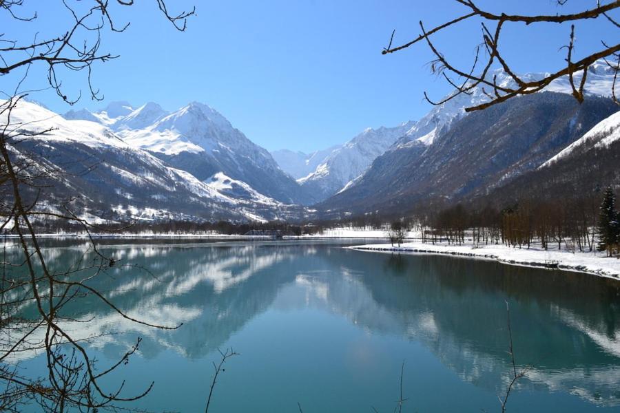 La Ruelle Des 2 Vallees 阿雷奥 外观 照片